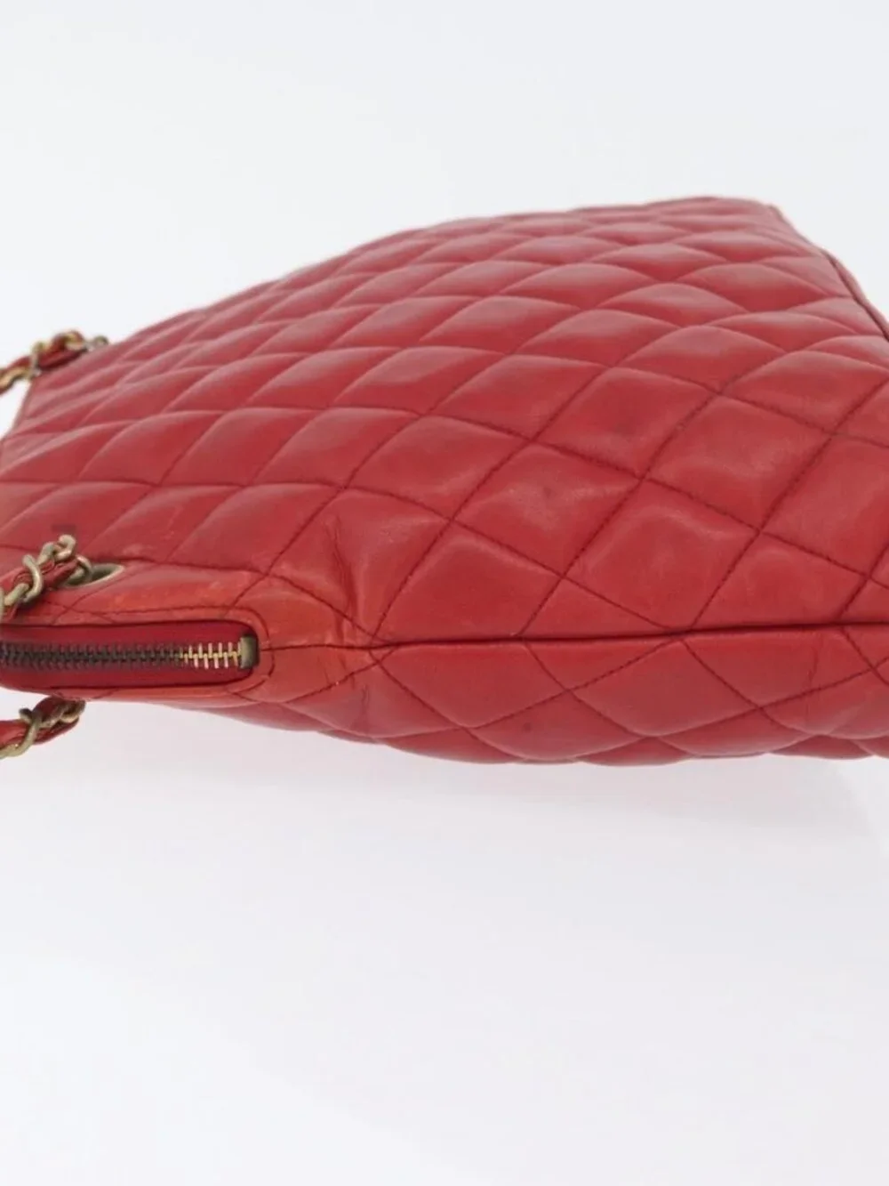 CHANEL Matelasse Chain Shoulder Bag Leather Red Gold CC Auth 169739